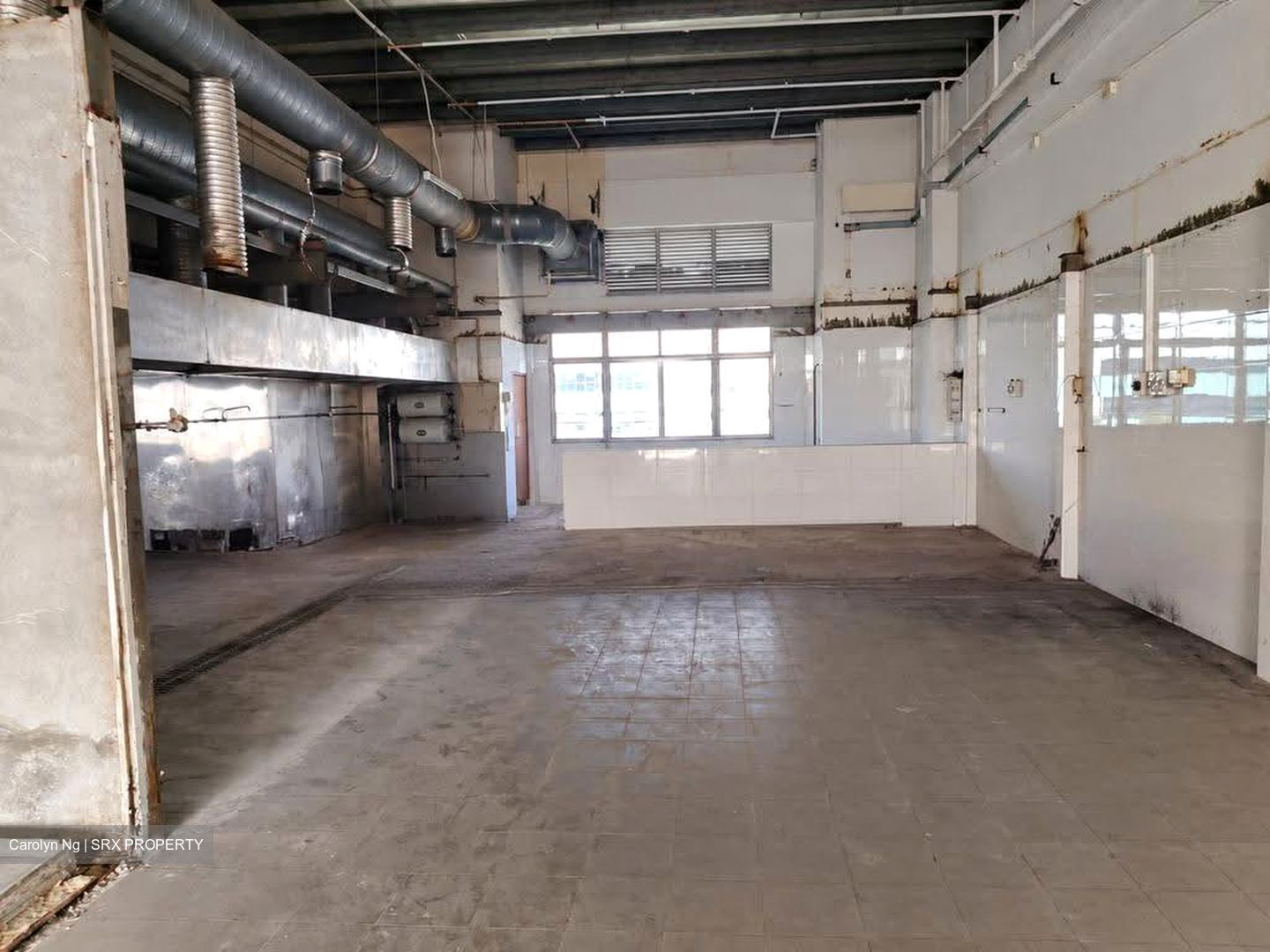Enterprise One (D14), Factory #631874071
